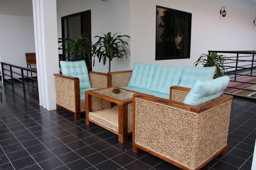 Palm Tree Boutique Hotel Phnom Penh Exterior photo